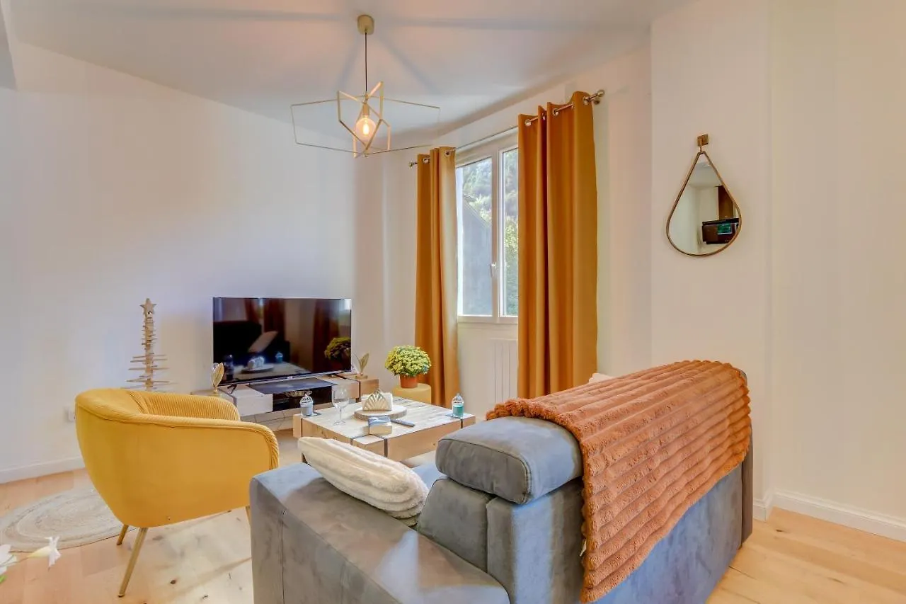 Le Campels Apartman Savignac-les-Ormeaux 0*,